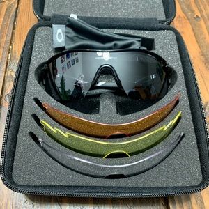 Oakley Radarlock Pitch Bundle